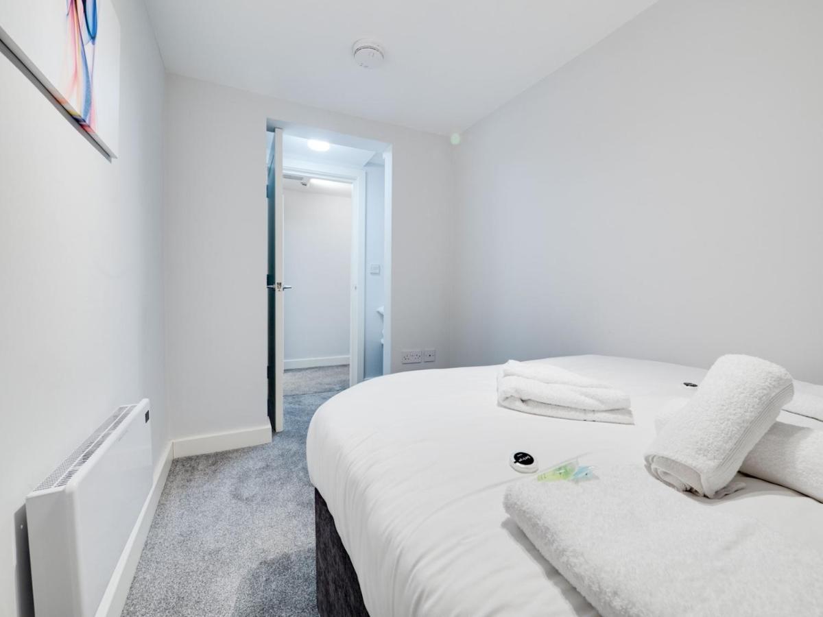 Pass The Keys Lovely 2 Bedroom Apartment In Manchester Exterior photo